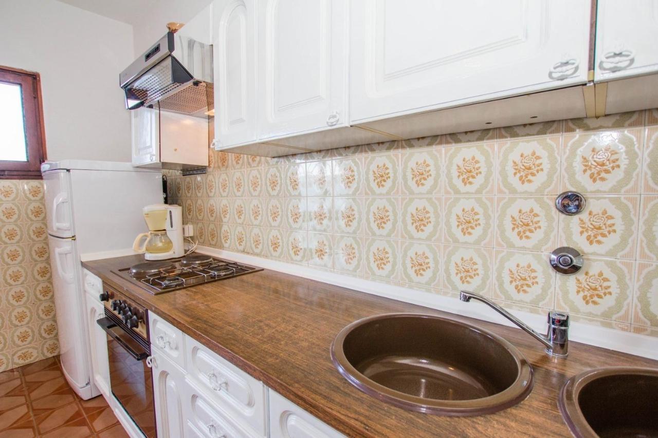 Apartments David - 20M From The Beach With Parking Трогір Екстер'єр фото
